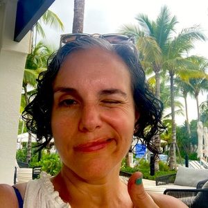 Meet your Posher, Esther